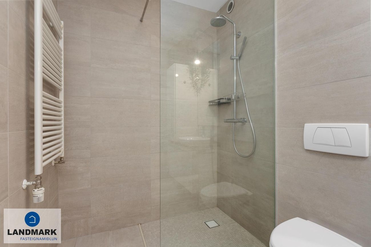 Þrastarhöfði 6, 270 Mosfellsbær