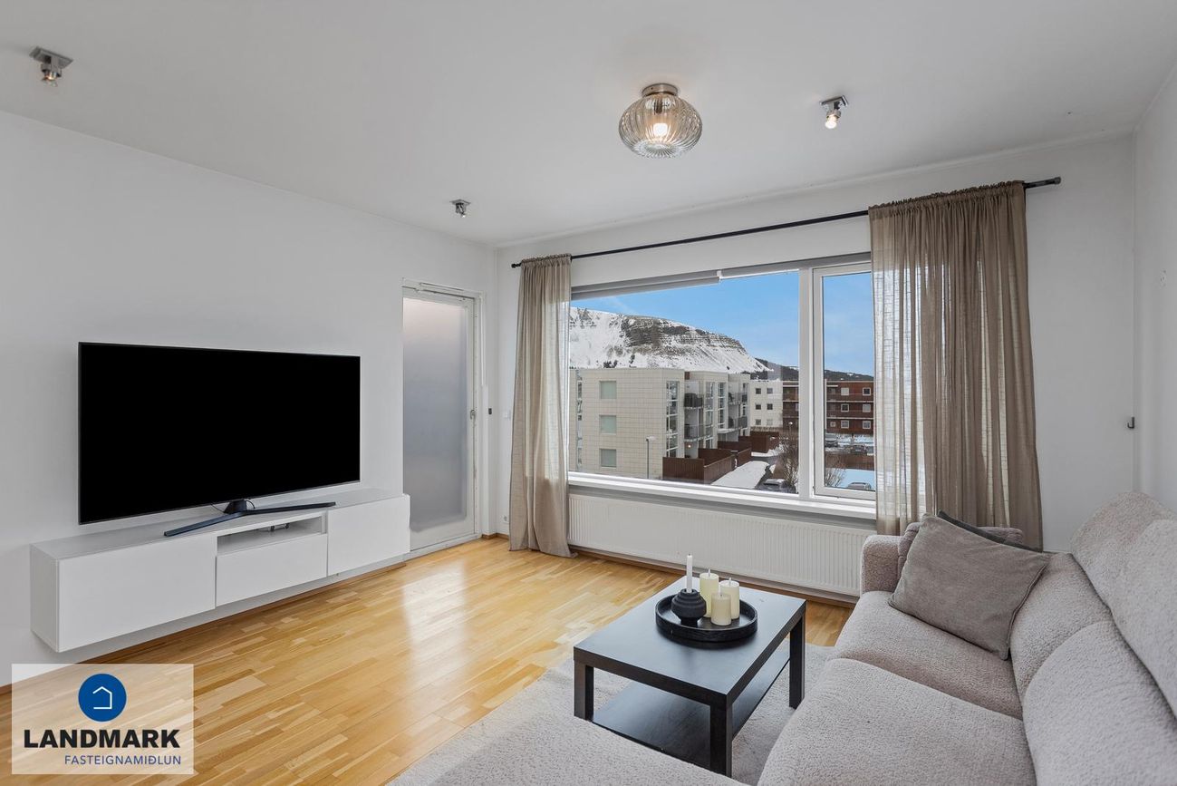 Þrastarhöfði 6, 270 Mosfellsbær