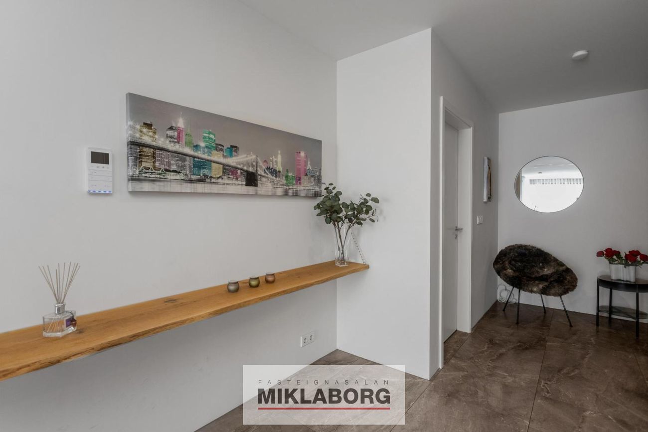 Skógarvegur 6, 103 Reykjavík