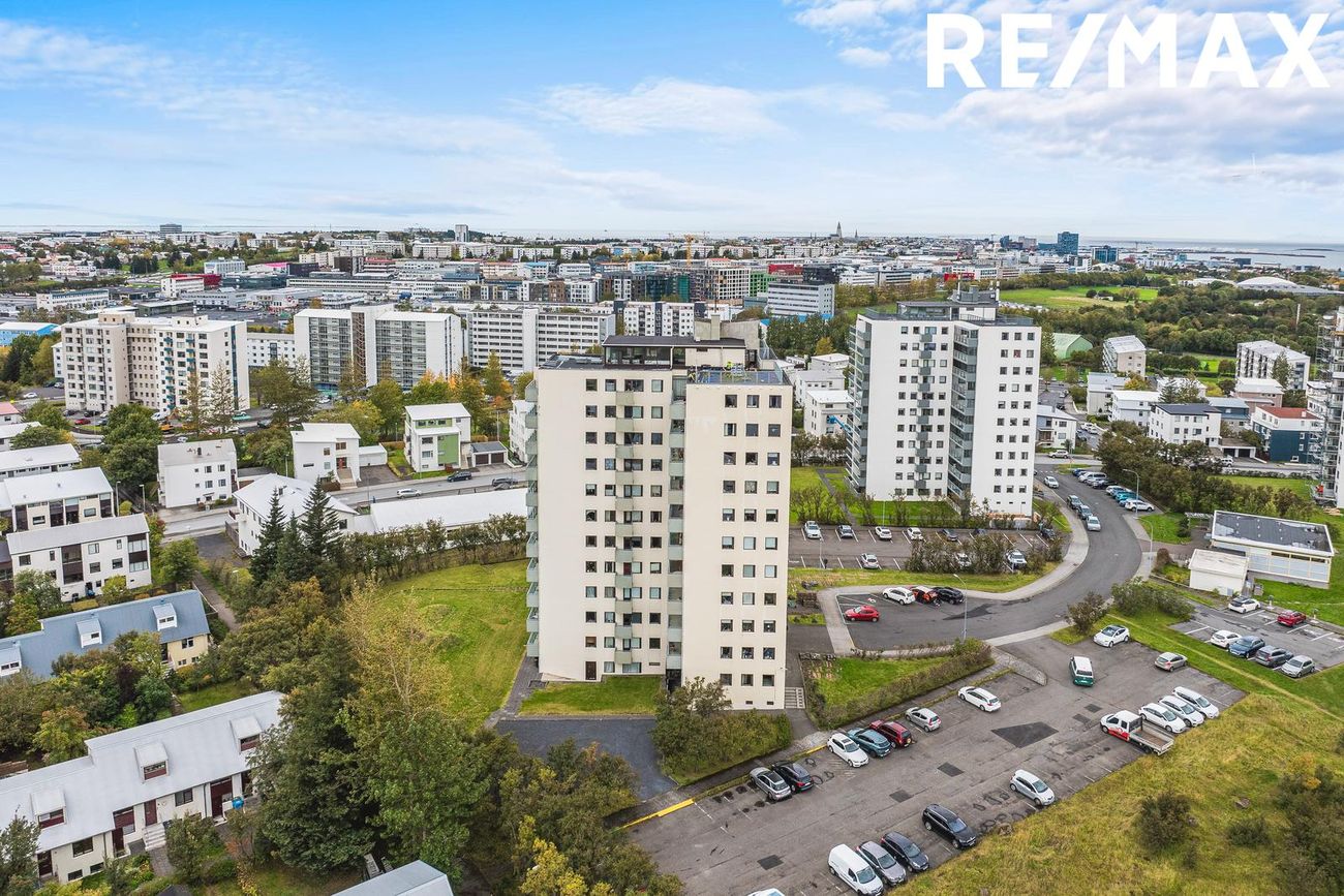 Sólheimar 25, 104 Reykjavík