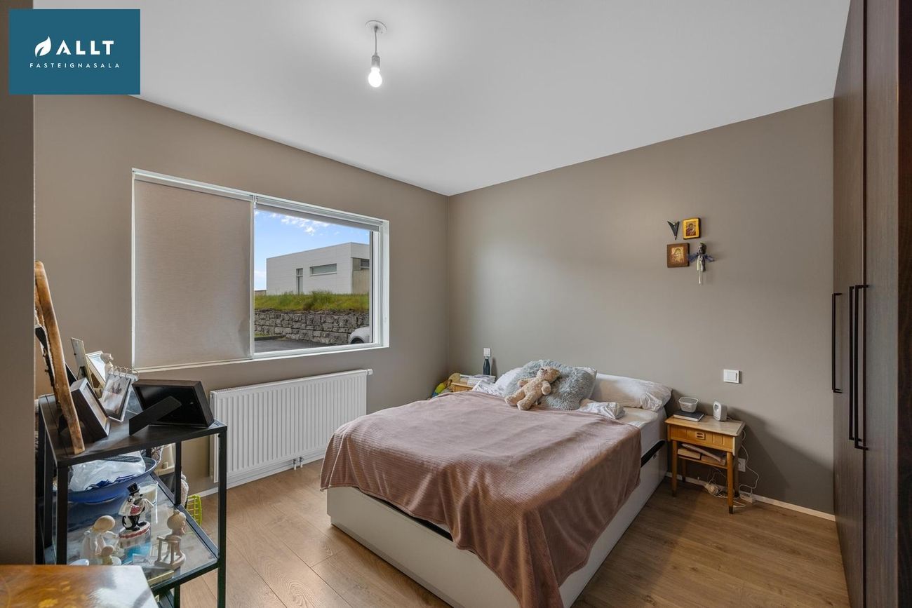 Reynidalur 6, 260 Reykjanesbær