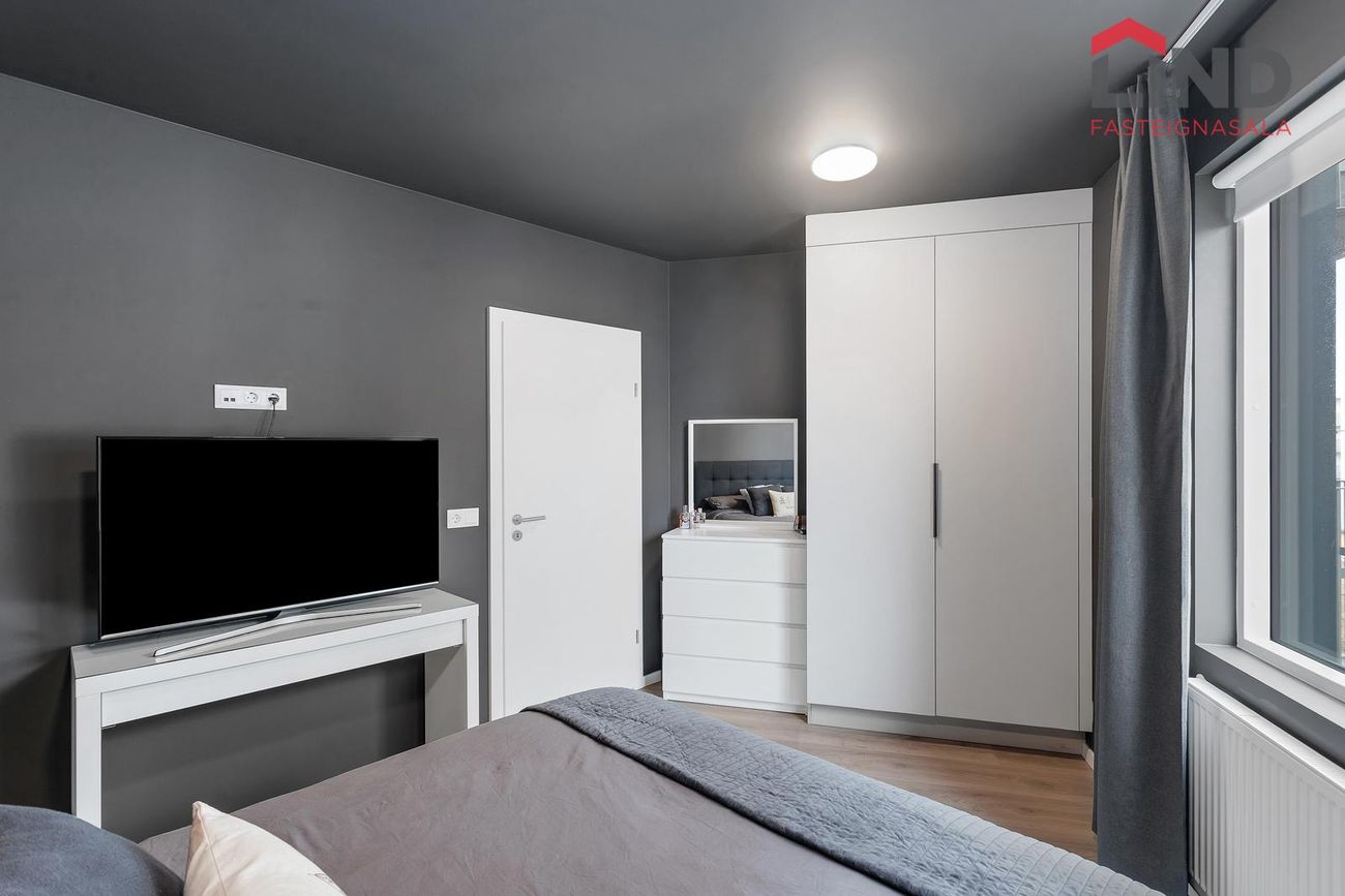 Nónhamar 8D, 221 Hafnarfjörður