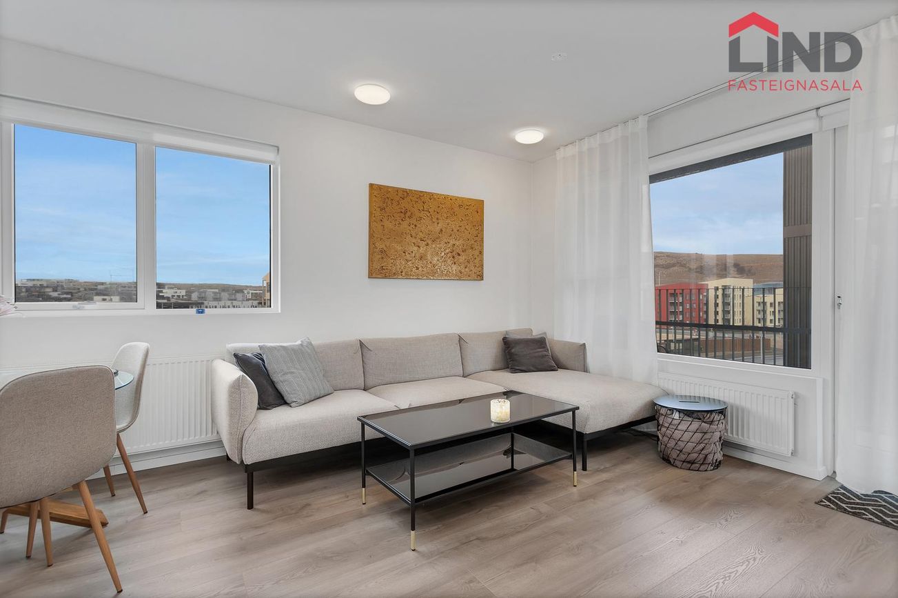 Nónhamar 8D, 221 Hafnarfjörður