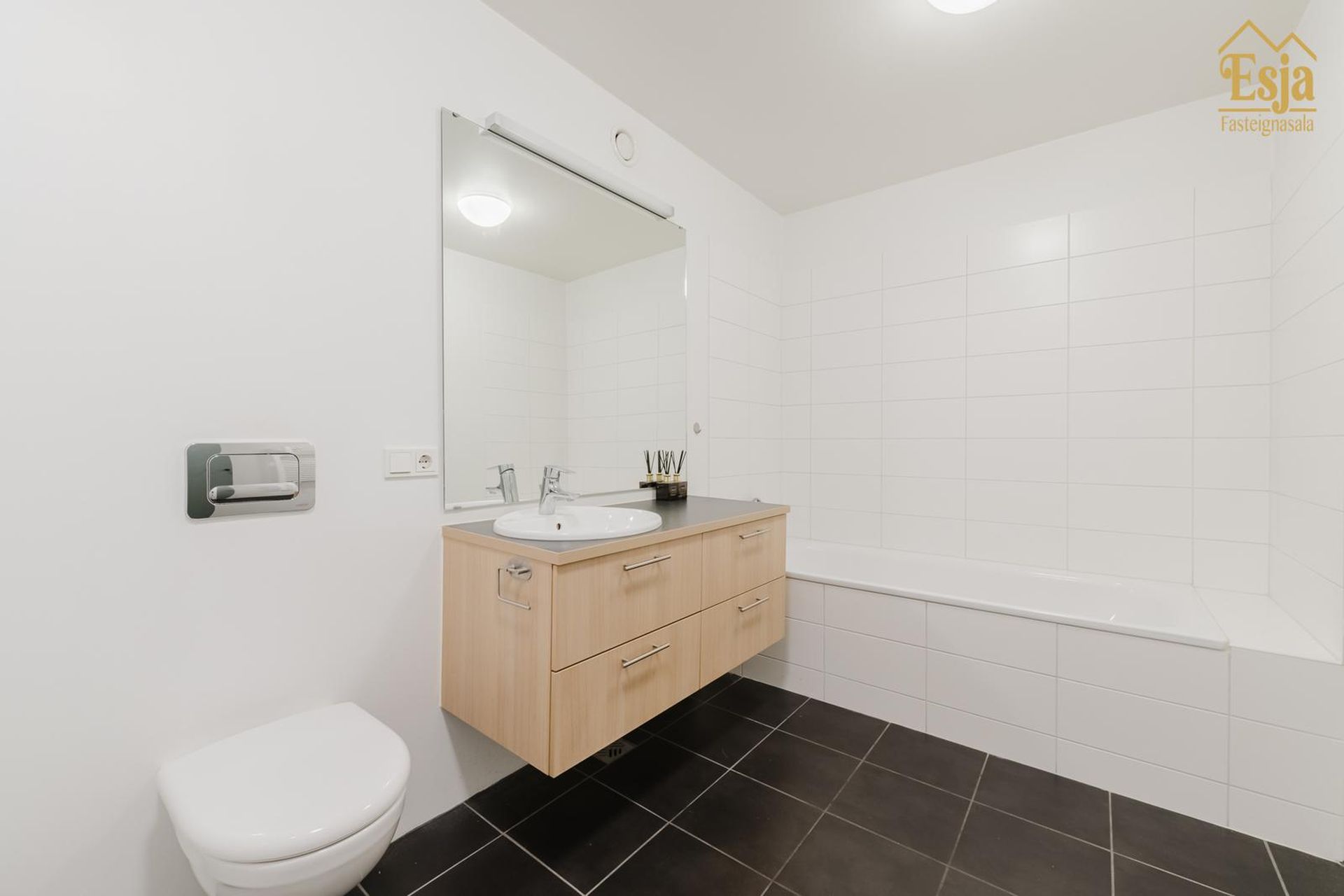 Vindakór 6, 203 Kópavogur