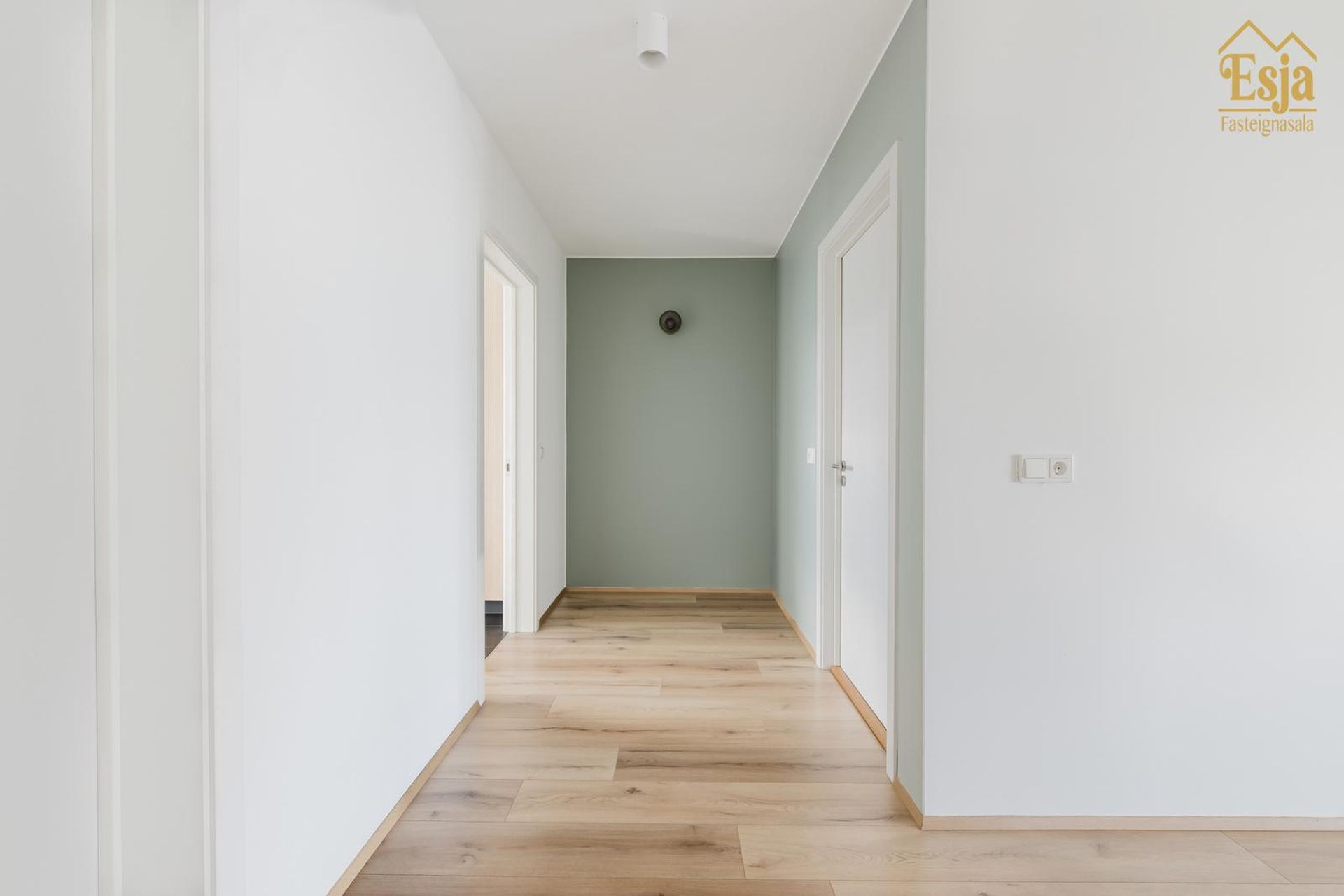 Vindakór 6, 203 Kópavogur