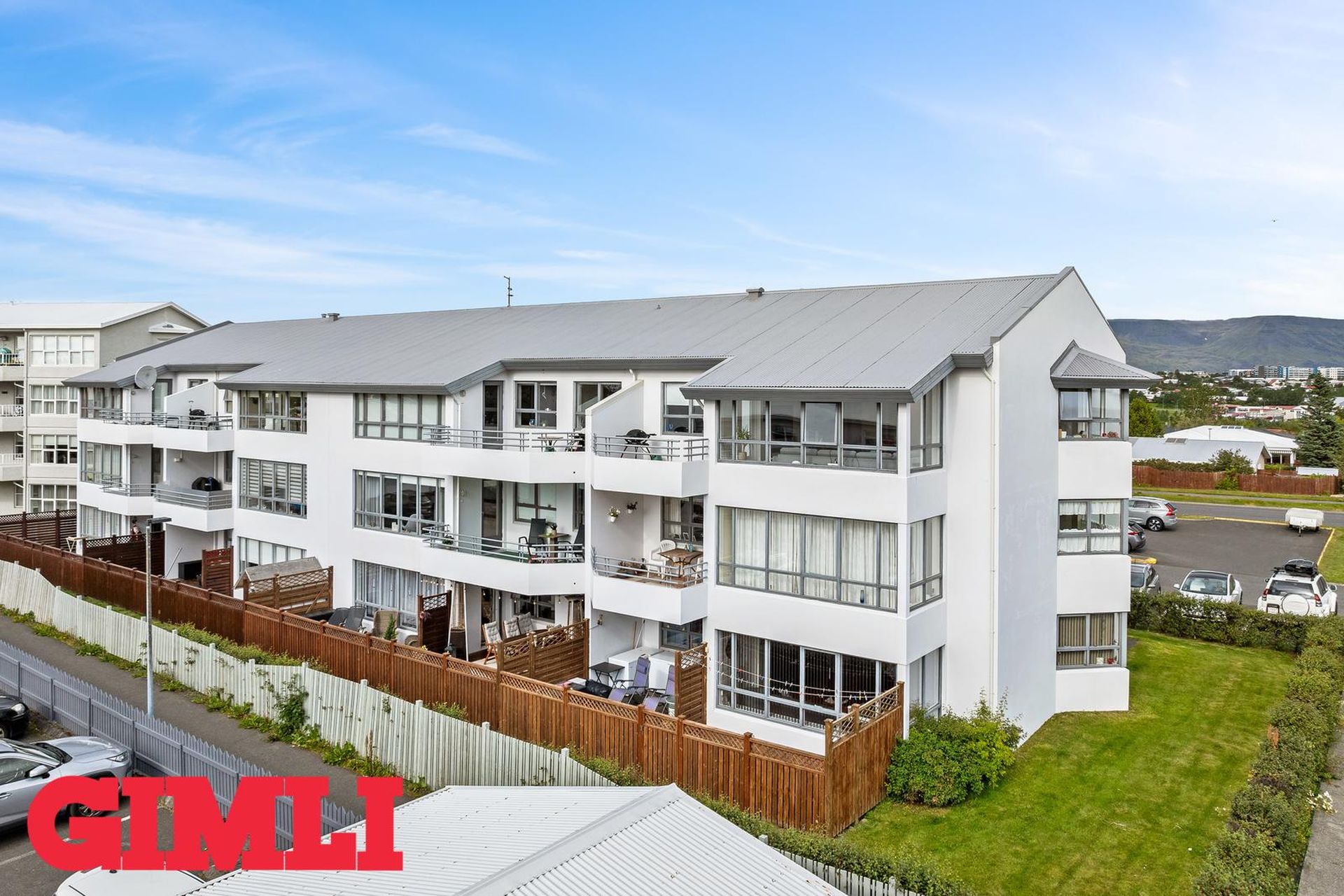 Sporhamrar 8, 112 Reykjavík