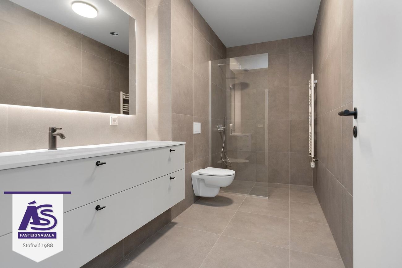 Lautargata 5 - 0102, 210 Garðabær