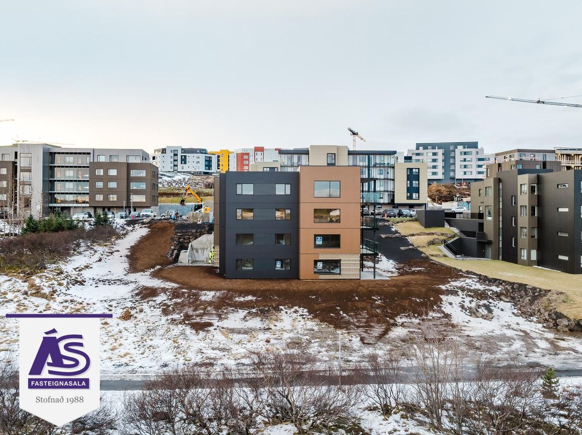 Lautargata 5 - 0102, 210 Garðabær