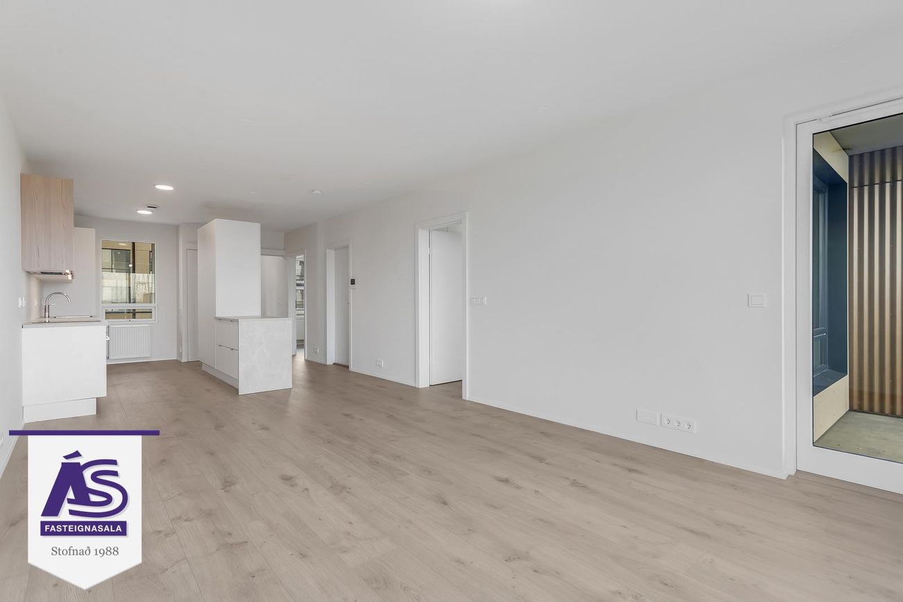 Áshamar 26 - 0402, 221 Hafnarfjörður