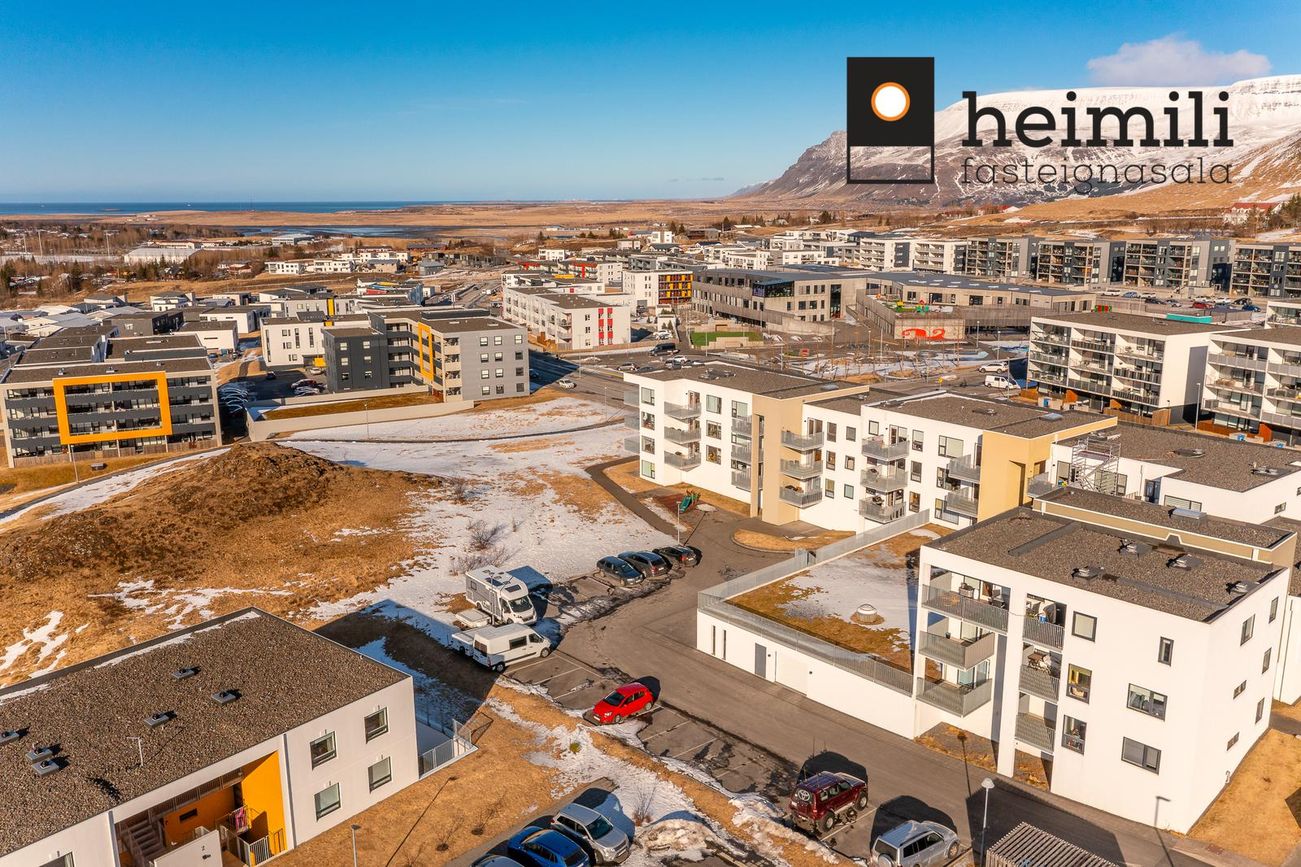 Vefarastræti 34, 270 Mosfellsbær