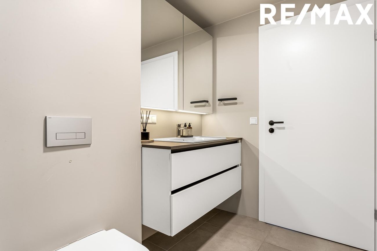 Valshlíð 4, 102 Reykjavík