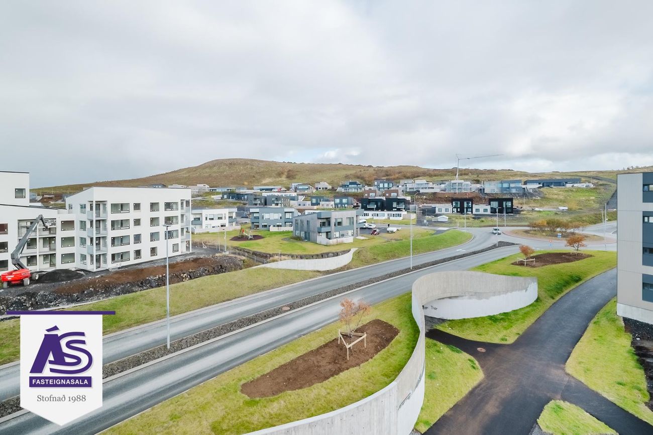 Hringhamar 5 - 0203, 221 Hafnarfjörður