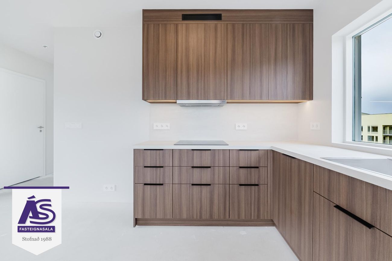 Hringhamar 5 - 0203, 221 Hafnarfjörður