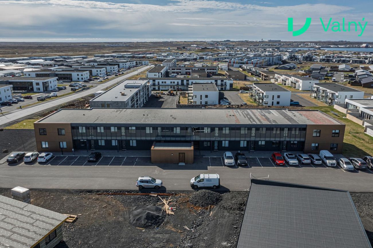 Dalsbraut 15, 260 Reykjanesbær