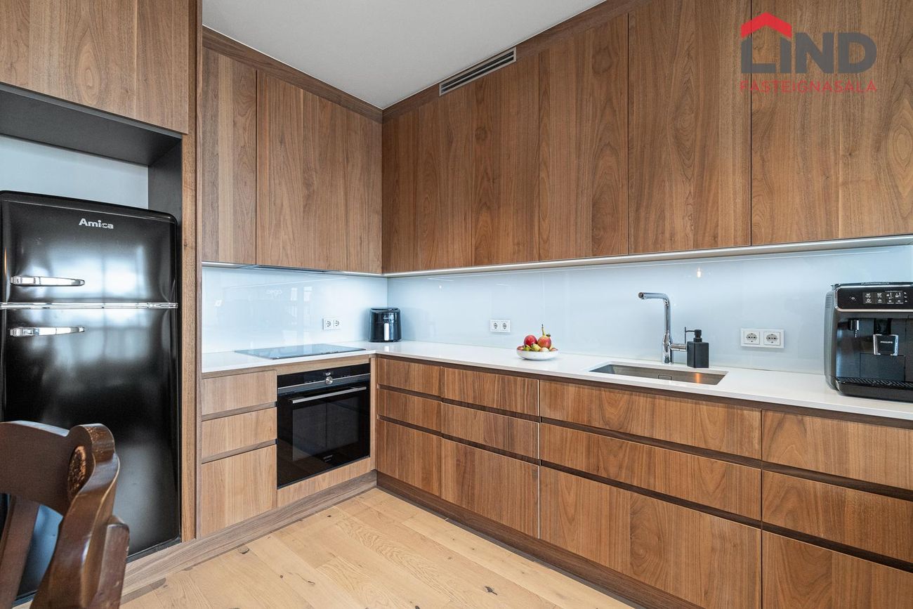 Hallgerðargata 5, 105 Reykjavík