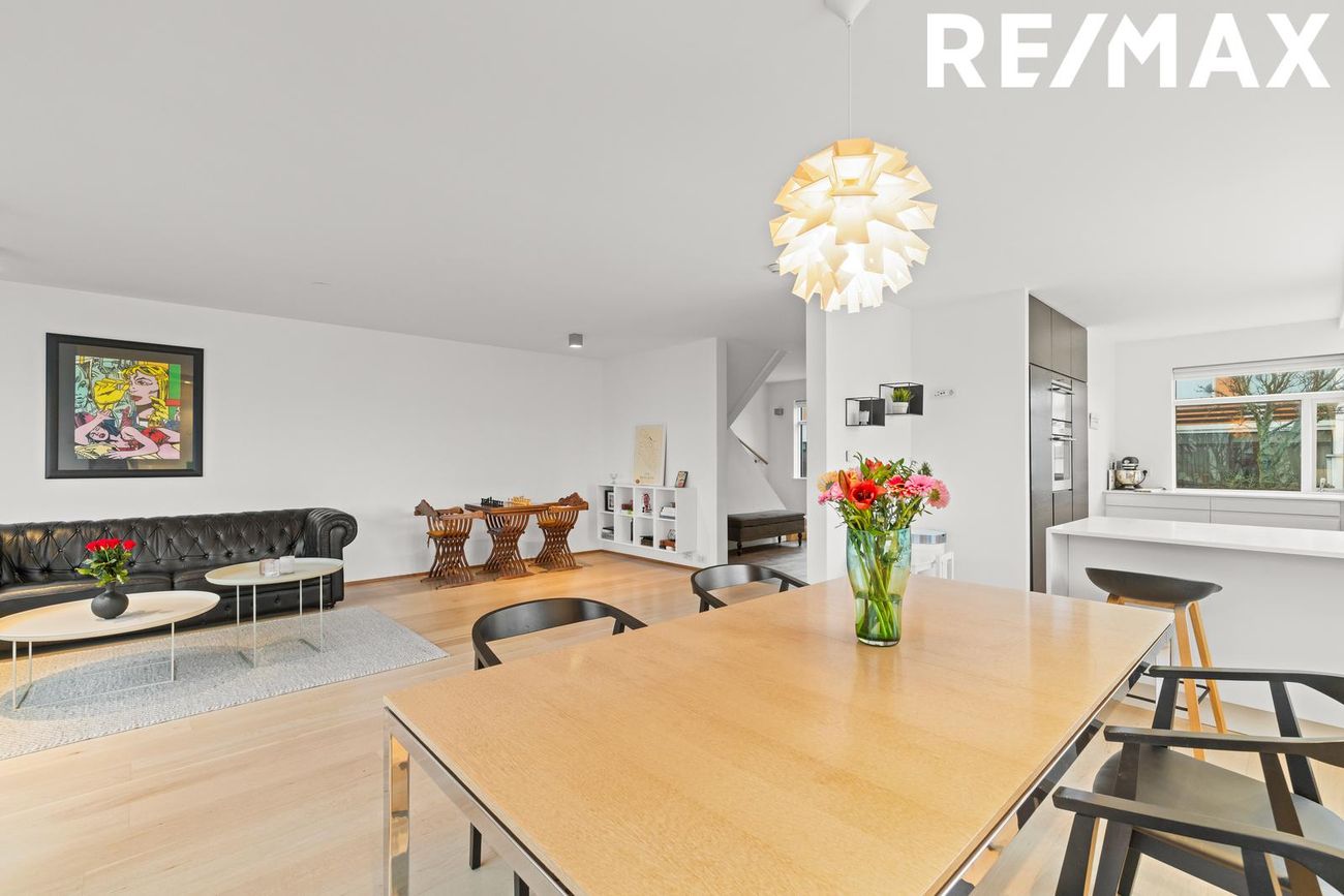Skeiðarvogur 25, 104 Reykjavík
