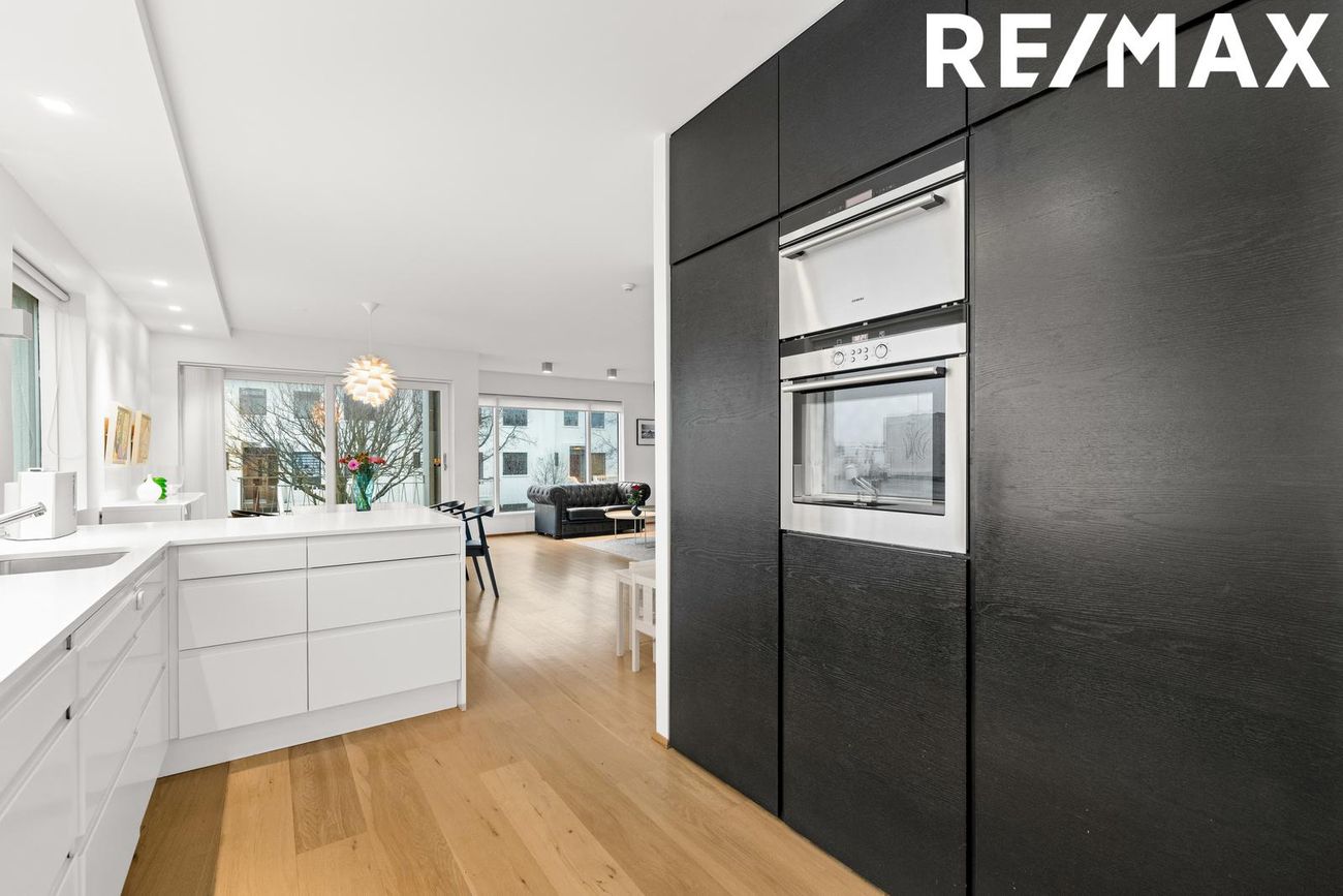 Skeiðarvogur 25, 104 Reykjavík
