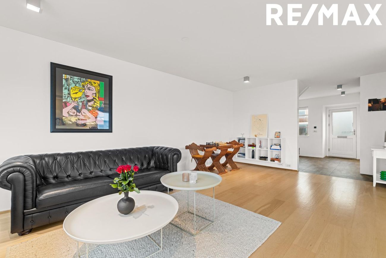 Skeiðarvogur 25, 104 Reykjavík