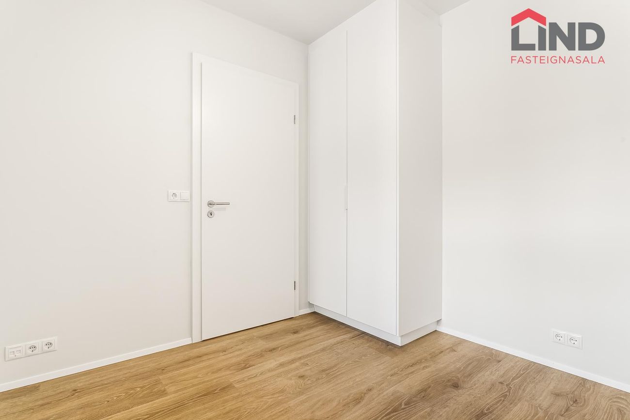 Baughamar 3 - 0201, 221 Hafnarfjörður