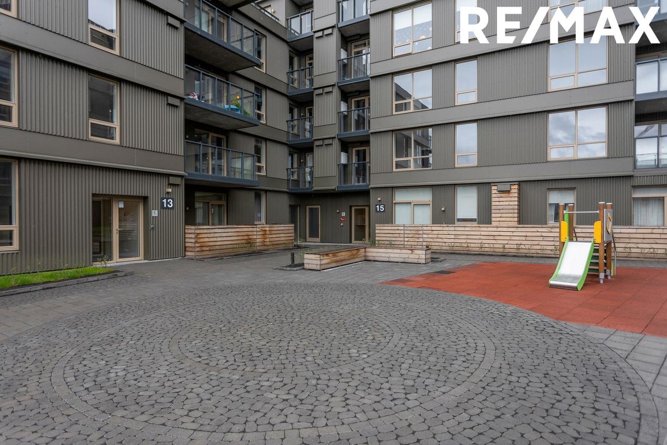 Hringhamar 15 - 0703, 221 Hafnarfjörður