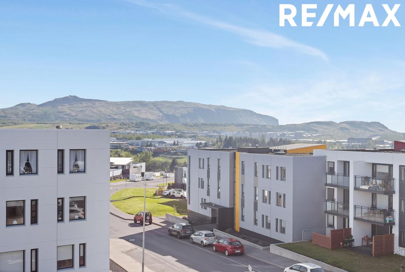 Vefarastræti 7-9, 270 Mosfellsbær