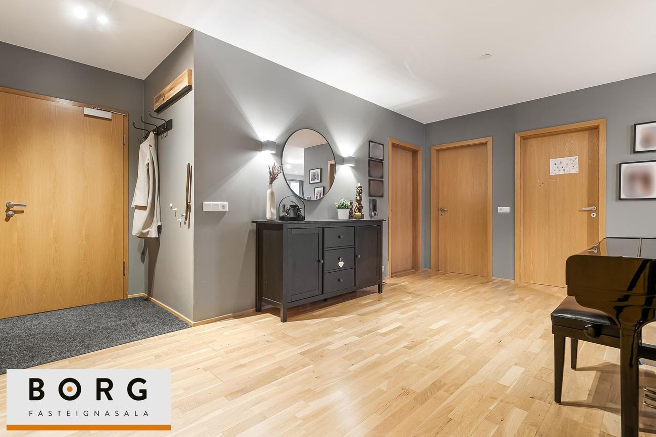 Berjavellir 3, 221 Hafnarfjörður