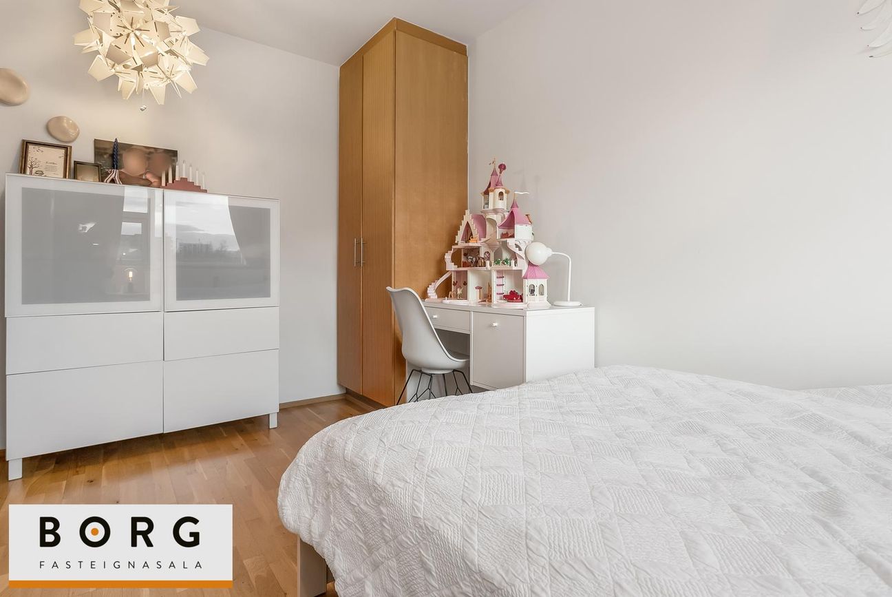 Berjavellir 3, 221 Hafnarfjörður