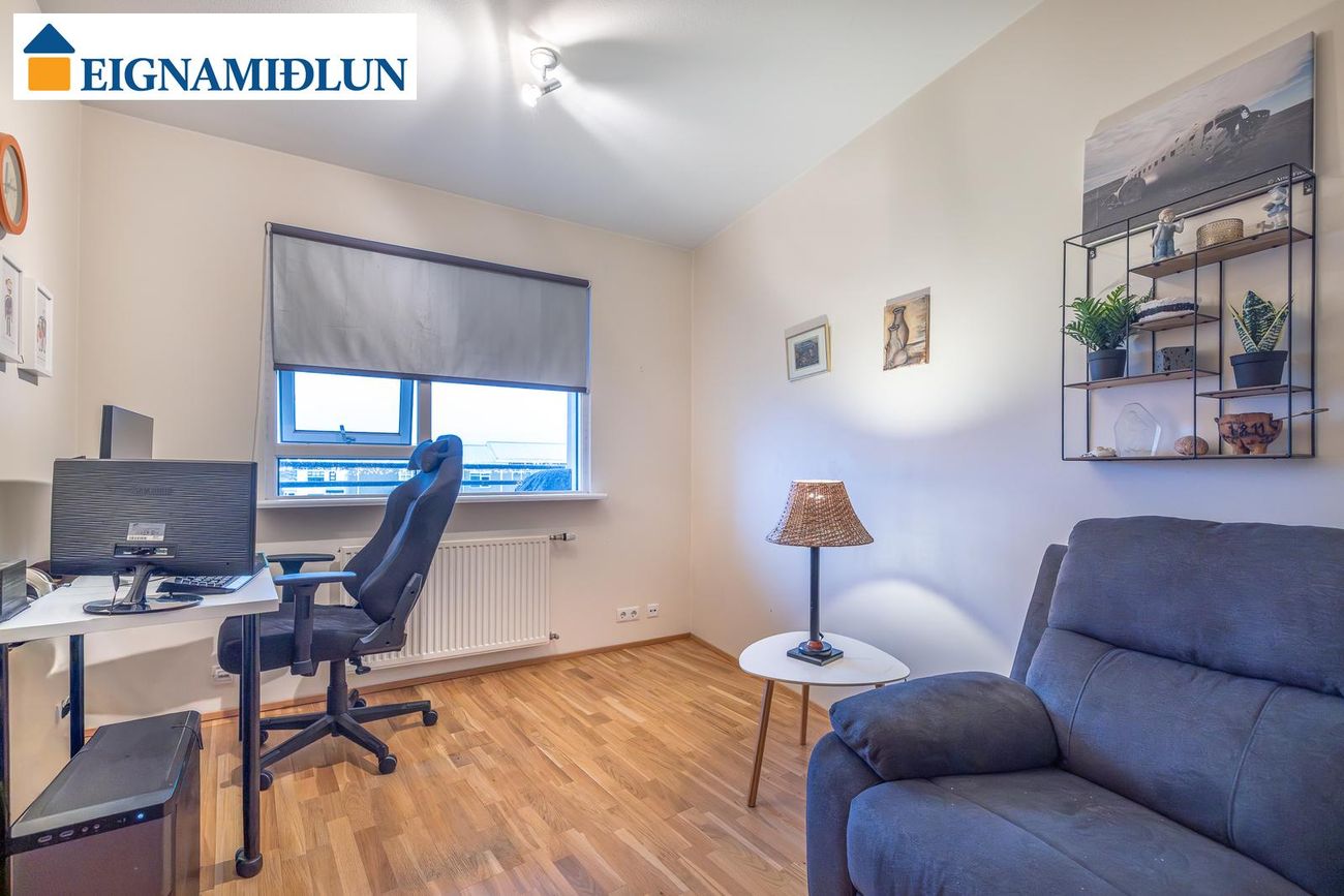 Svöluás 1A, 221 Hafnarfjörður