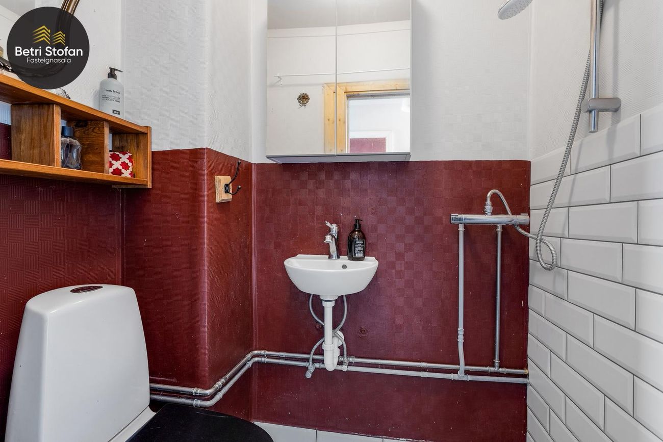 Freyjugata 10 - 0202, 101 Reykjavík