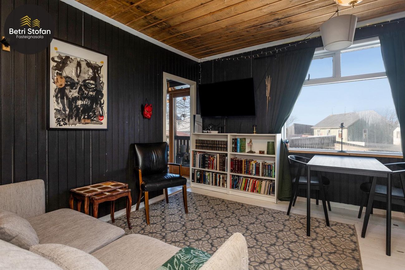 Freyjugata 10 - 0202, 101 Reykjavík