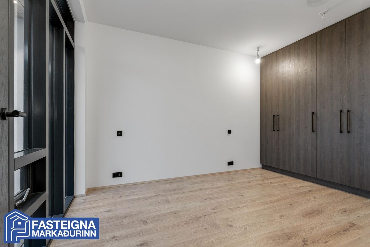 Hjallabraut 47C - 0104, 220 Hafnarfjörður