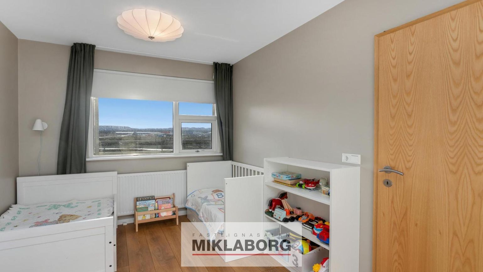 Eskivellir 21A, 221 Hafnarfjörður