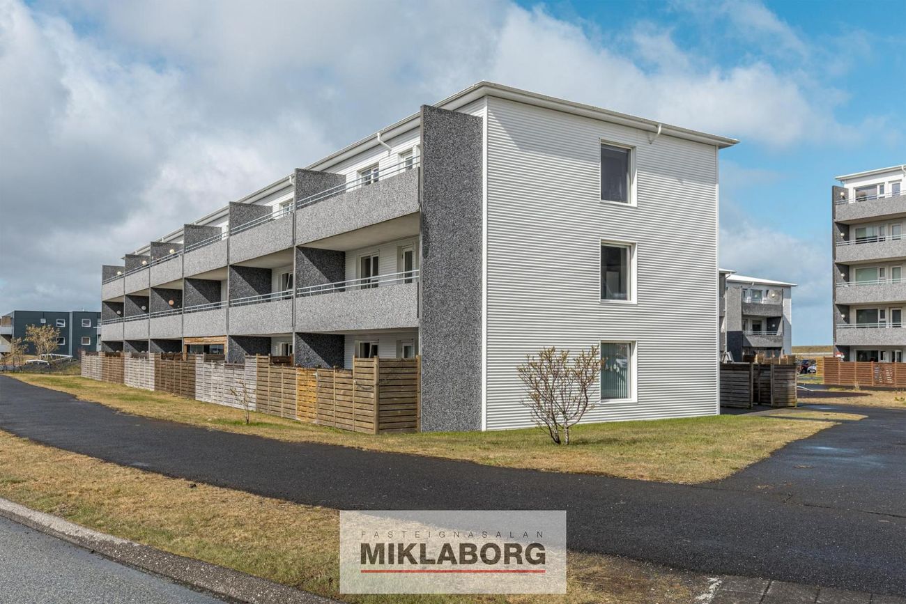 Bjarkavellir 1C - 0302, 221 Hafnarfjörður