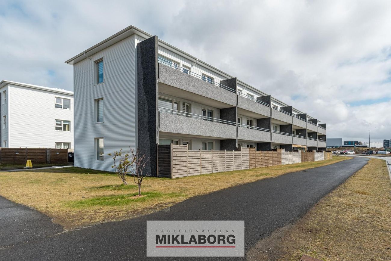 Bjarkavellir 1C - 0302, 221 Hafnarfjörður