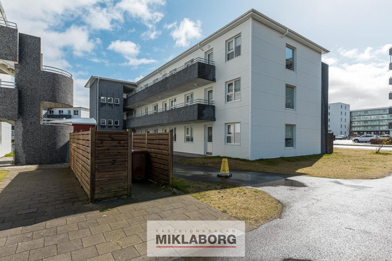 Bjarkavellir 1C - 0302, 221 Hafnarfjörður