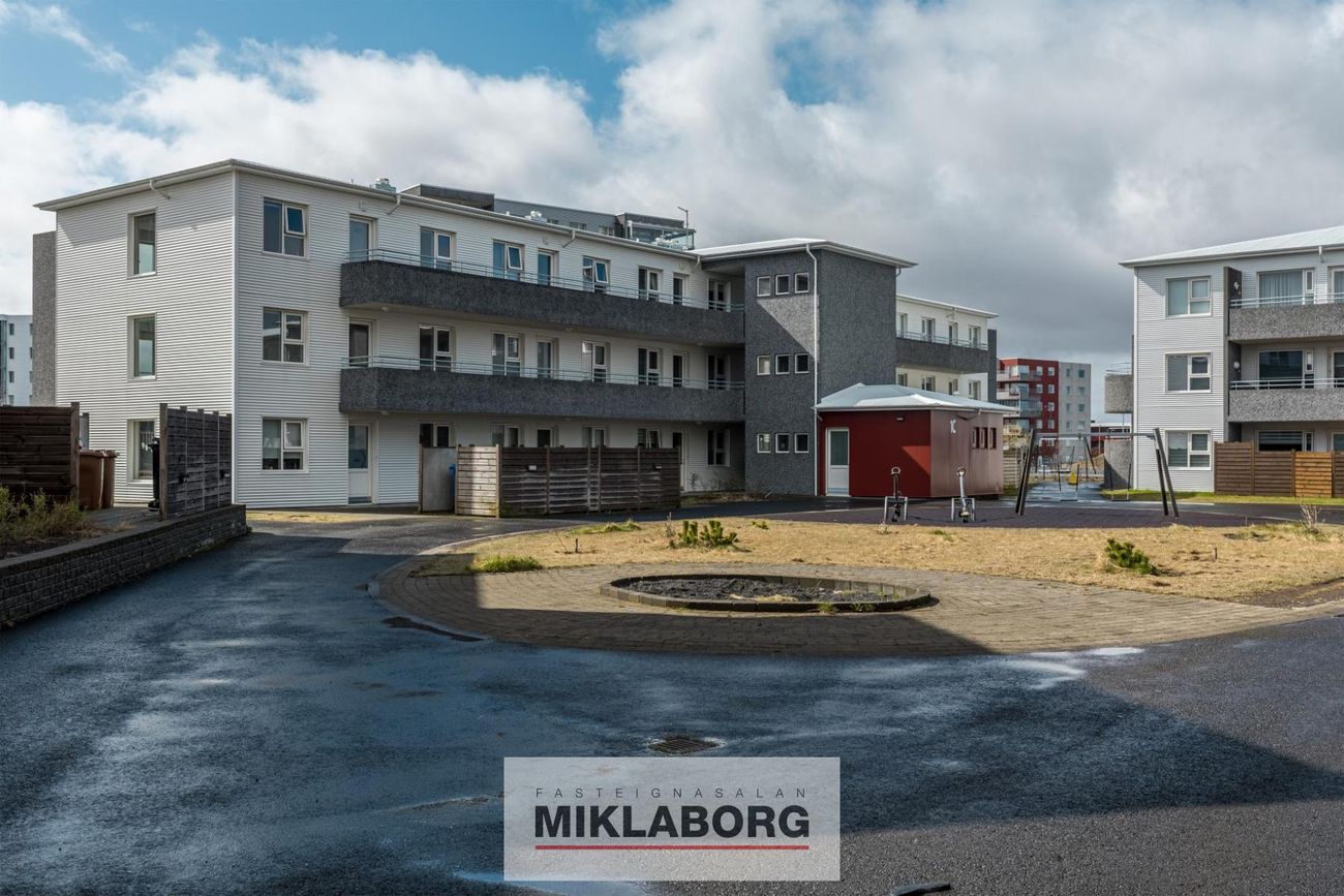 Bjarkavellir 1C - 0302, 221 Hafnarfjörður