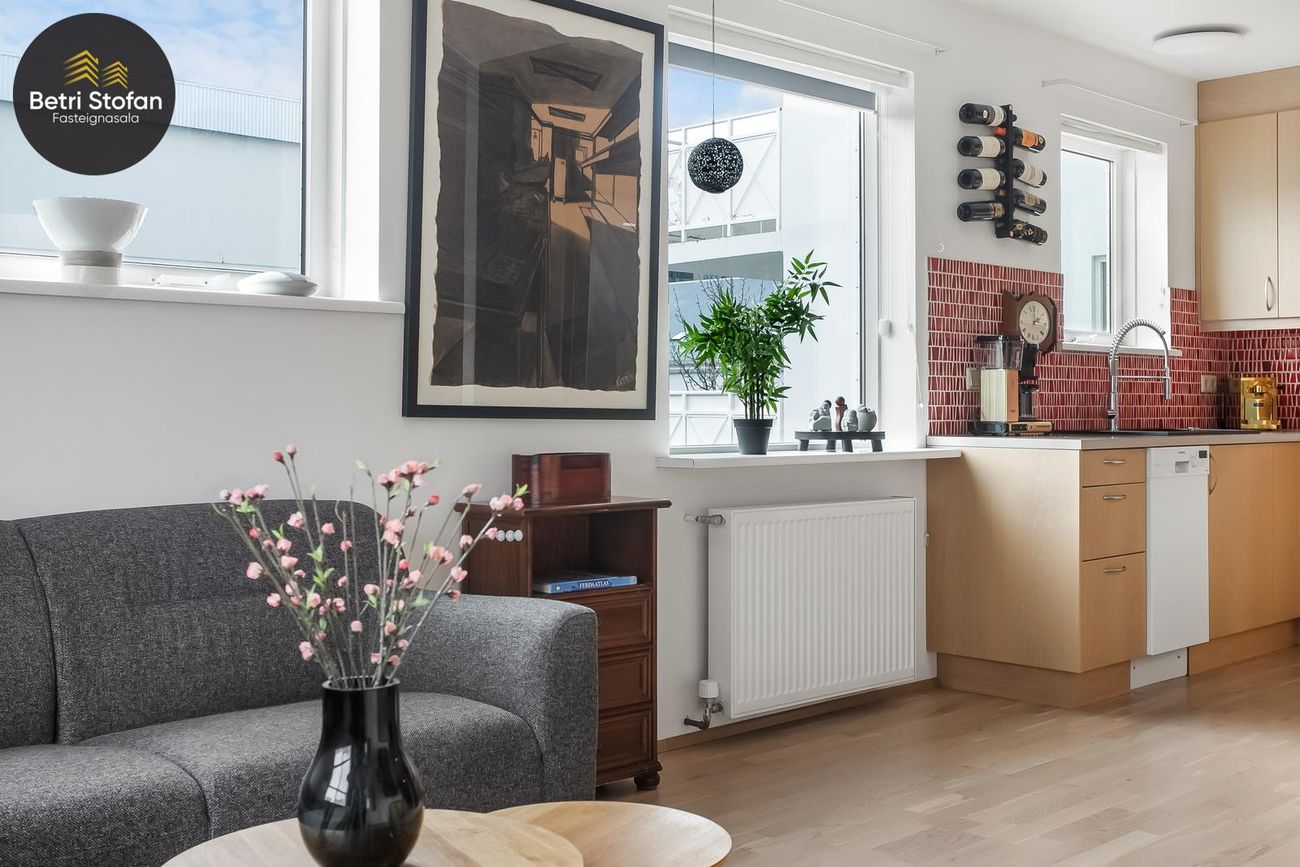 Skúlagata 40, 101 Reykjavík