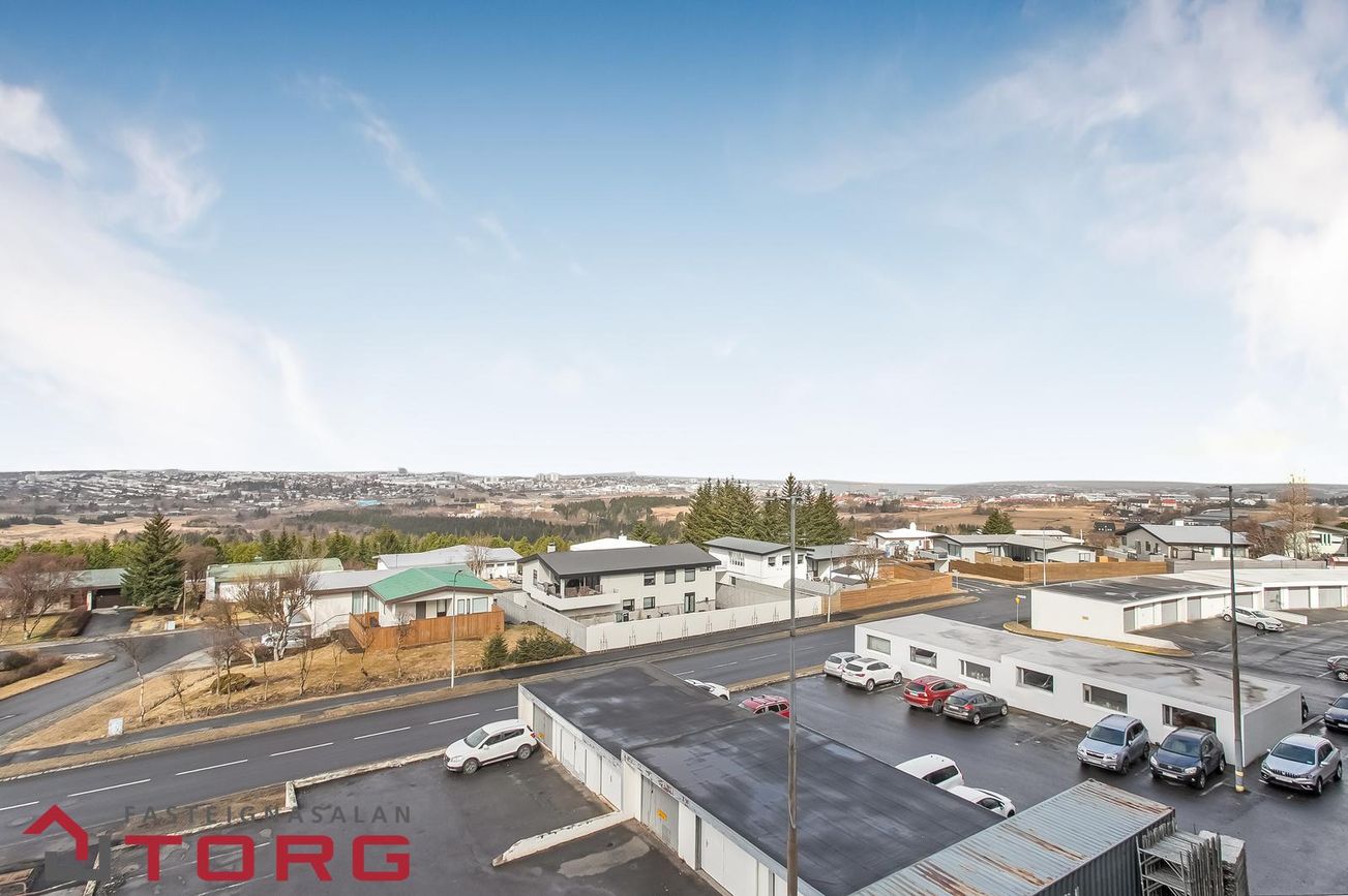 Dúfnahólar 2, 111 Reykjavík