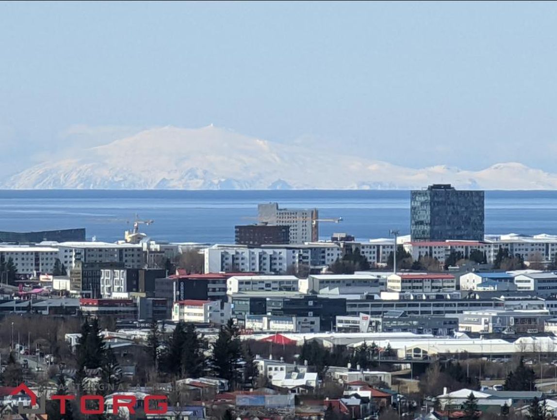 Dúfnahólar 2, 111 Reykjavík