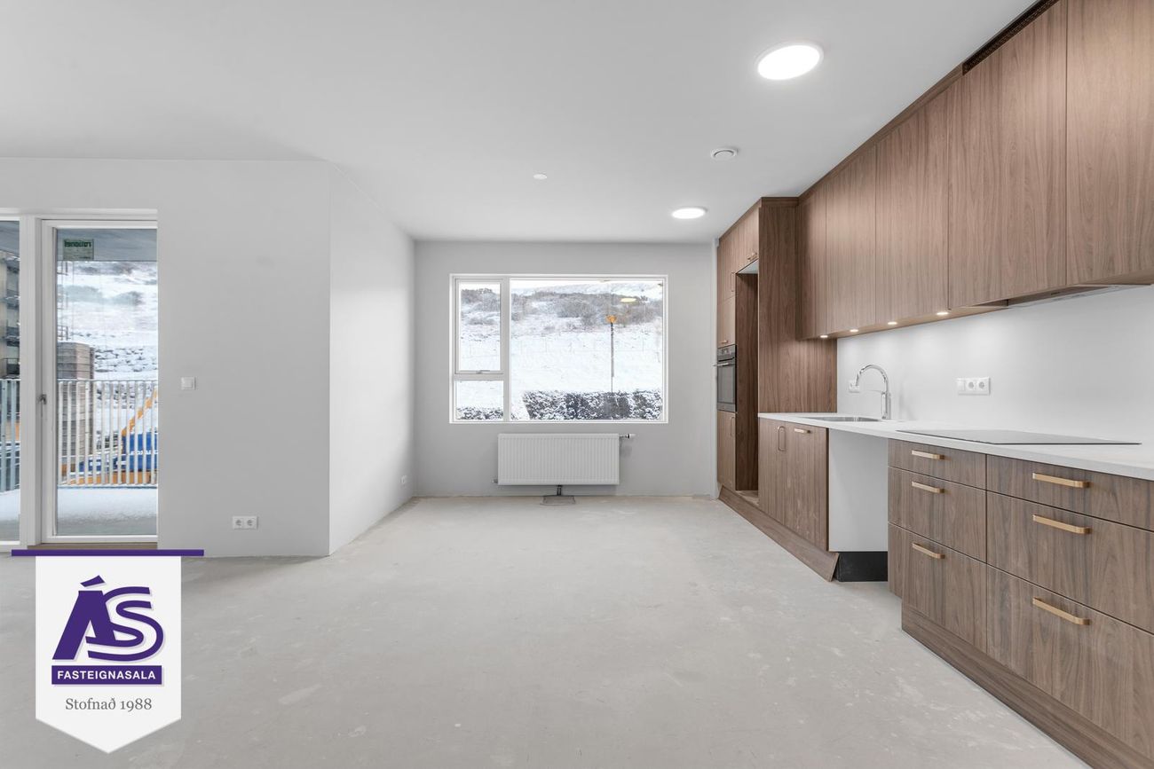 Hringhamar 31, 221 Hafnarfjörður