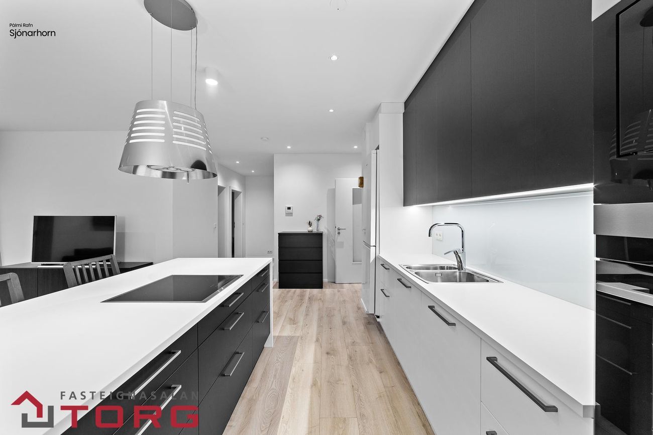 Naustavör 9 - 0105, 200 Kópavogur