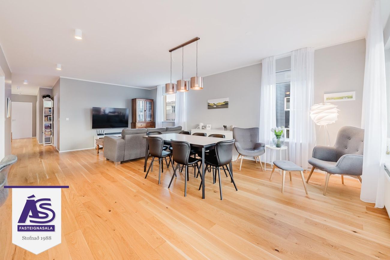 Engjavellir 1 - 0202, 221 Hafnarfjörður