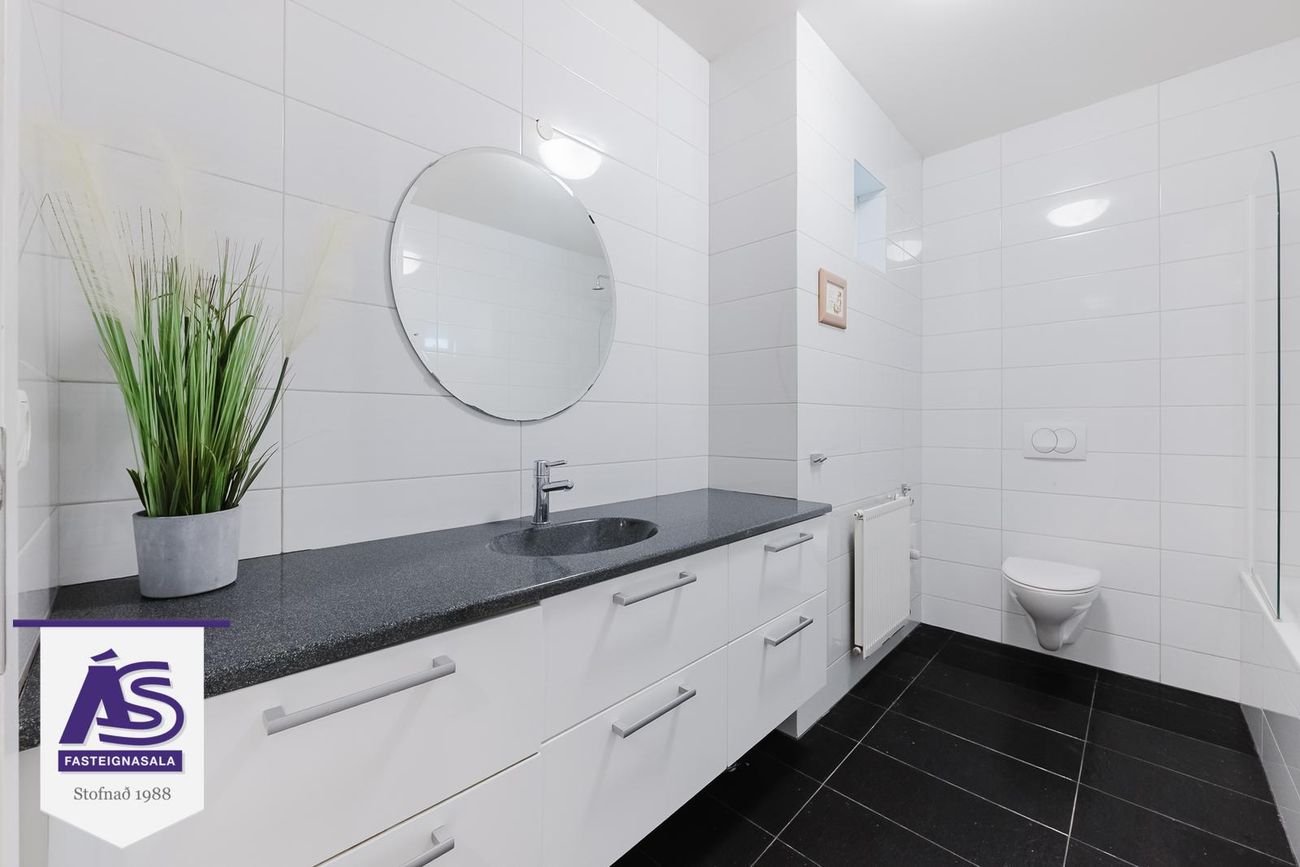 Engjavellir 1 - 0202, 221 Hafnarfjörður