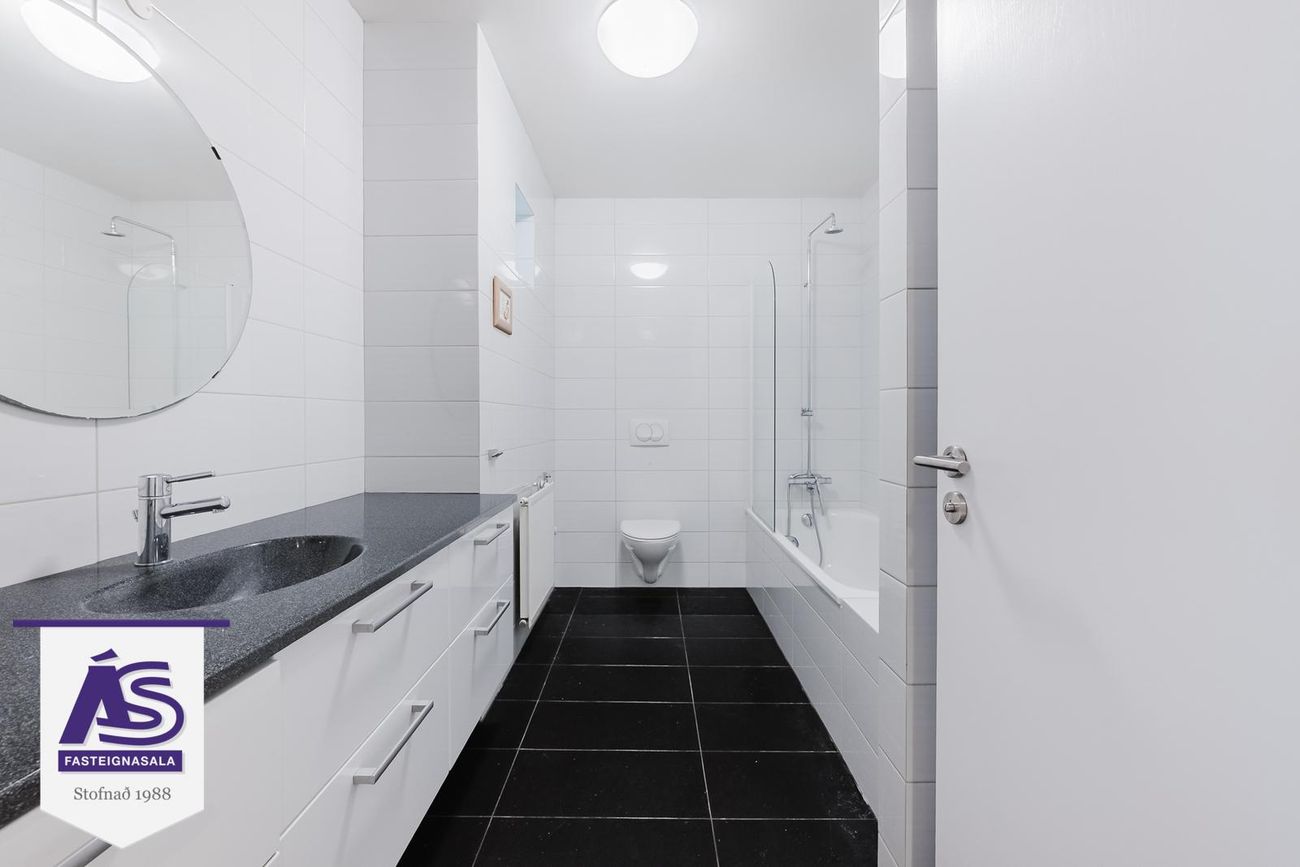 Engjavellir 1 - 0202, 221 Hafnarfjörður