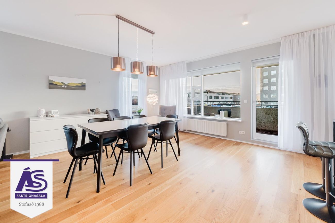 Engjavellir 1 - 0202, 221 Hafnarfjörður