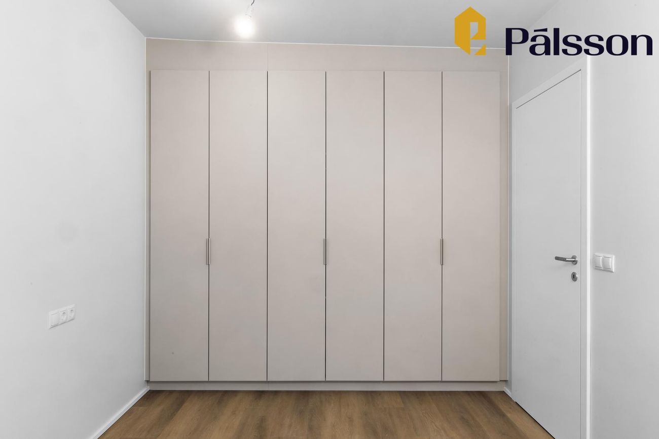 Valshlíð 1 - 0101, 102 Reykjavík