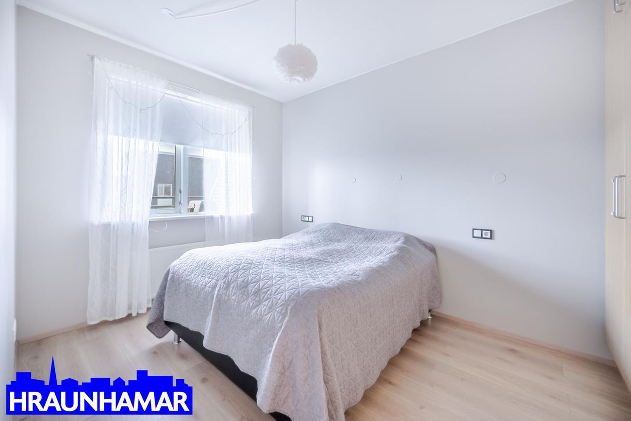 Burknavellir 17A, 221 Hafnarfjörður