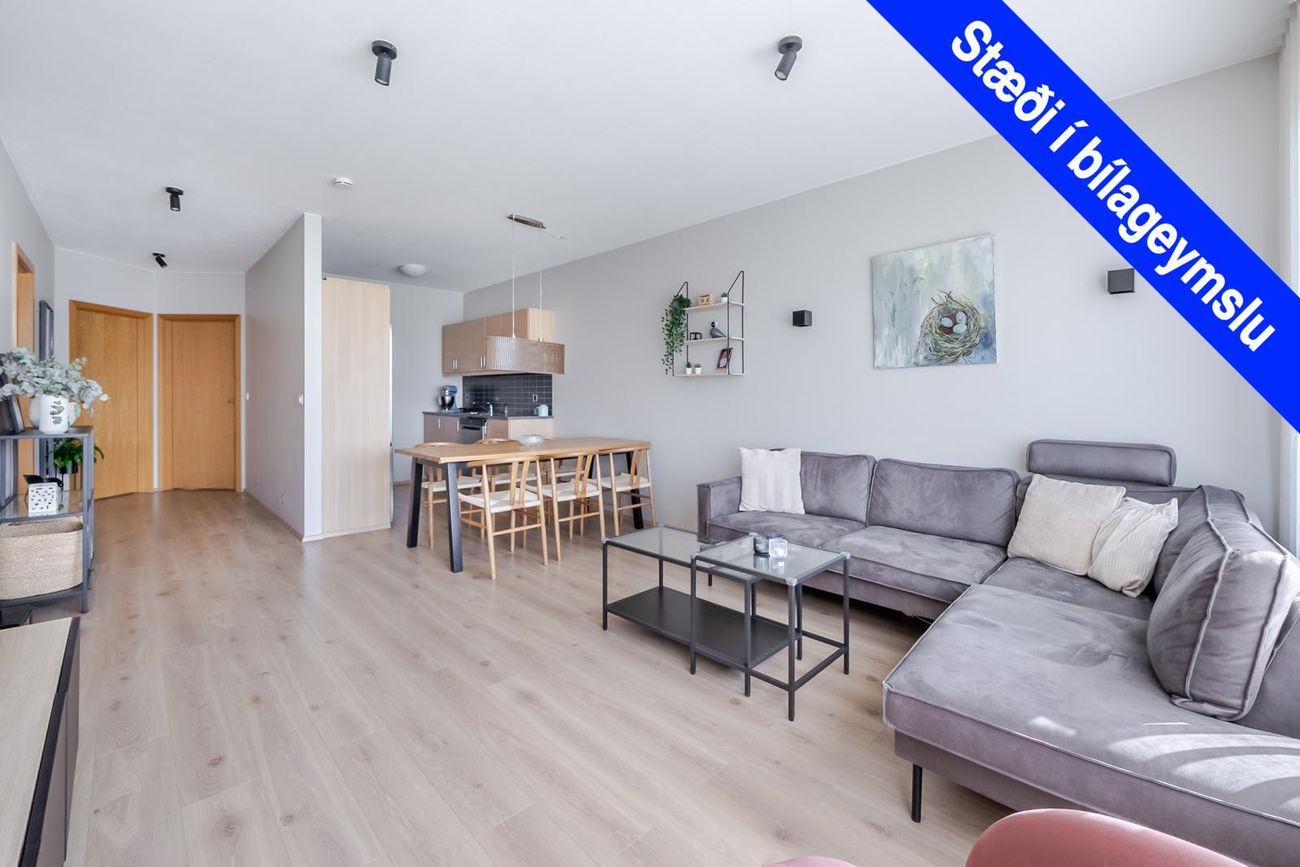 Burknavellir 17A, 221 Hafnarfjörður