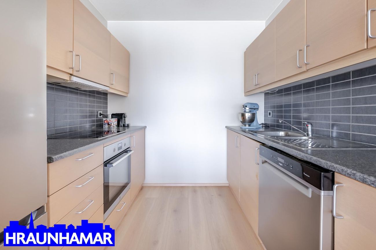 Burknavellir 17A, 221 Hafnarfjörður