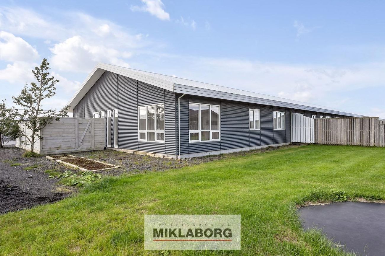 Móhella 10 - 0101, 800 Sveitarfélagið Árborg
